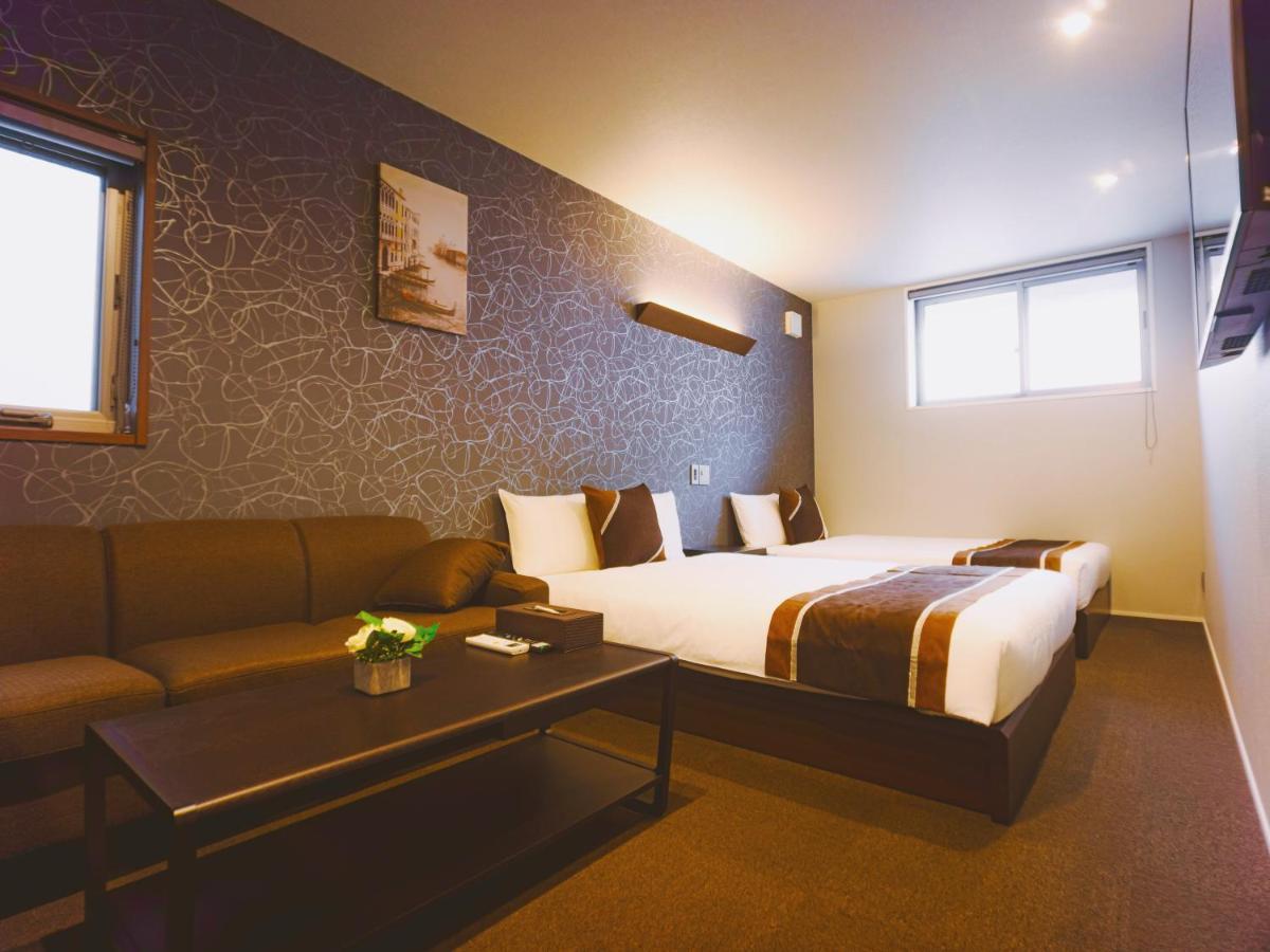 Aparthotel Grand Base Hakata Bay Fukuoka  Exterior foto
